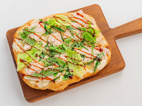 Пицца с цыпленком и дор блю